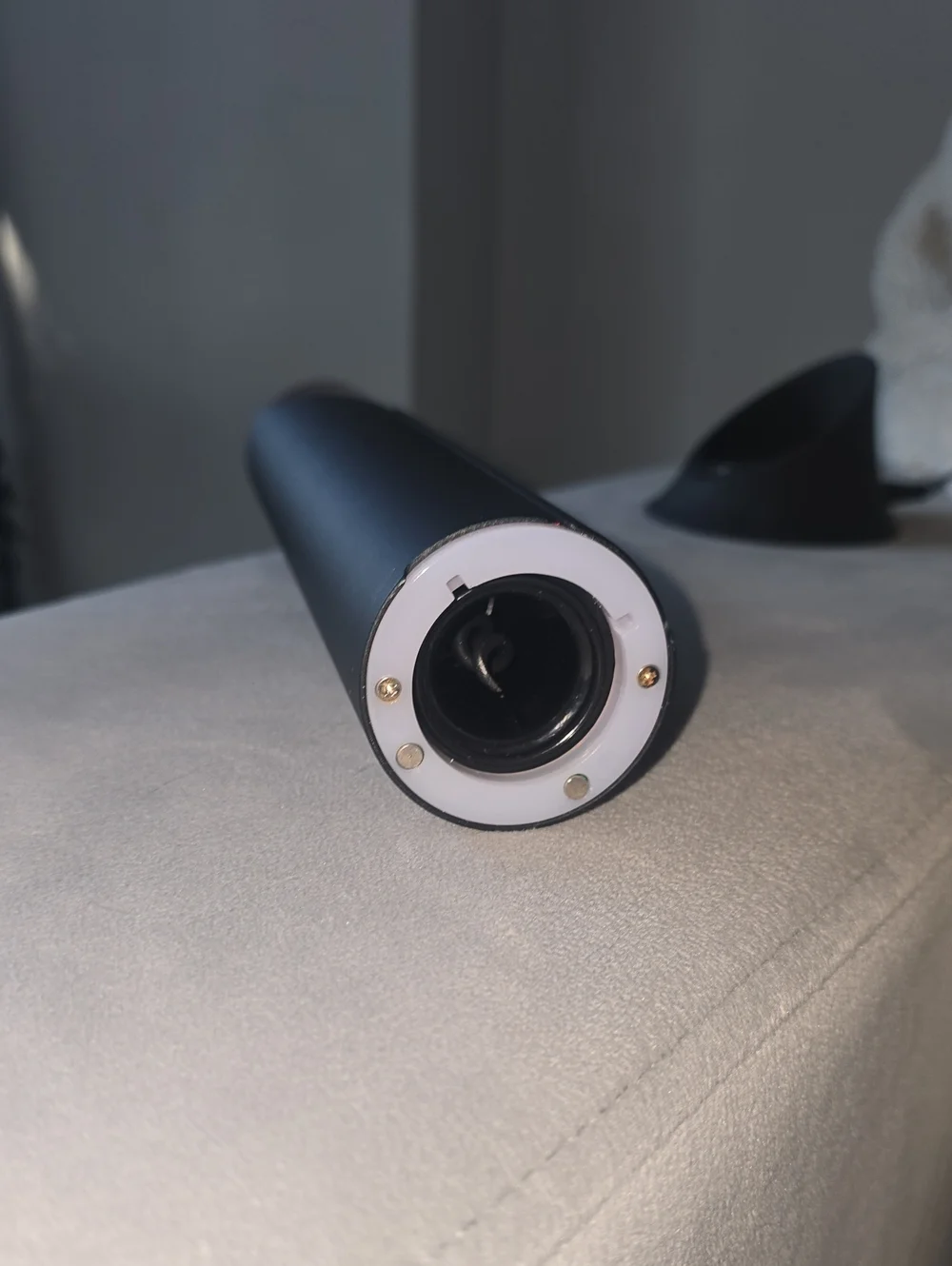 Brookstone Aperto the Amazing, Button-free, Magic Wine Bottle Opener
